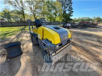 Dynapac CC 1300 Cilindri compactori dubli