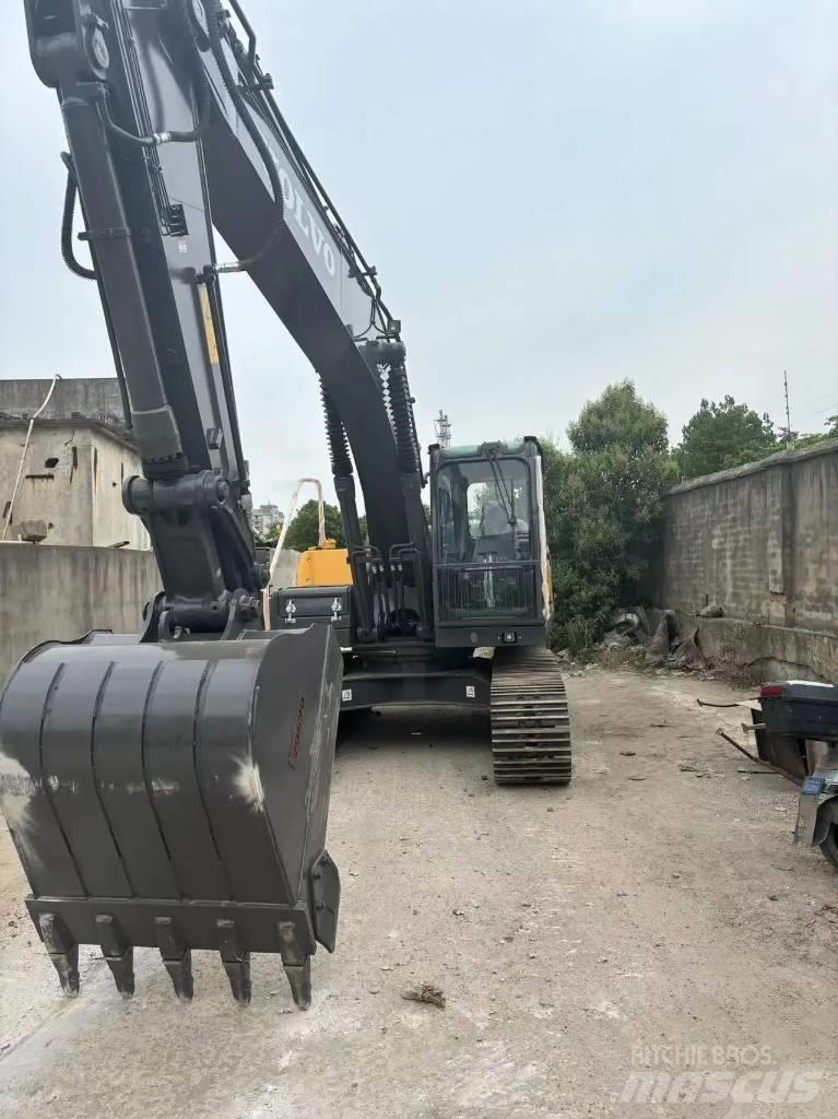 Volvo EC 210 Excavatoare 7t - 12t