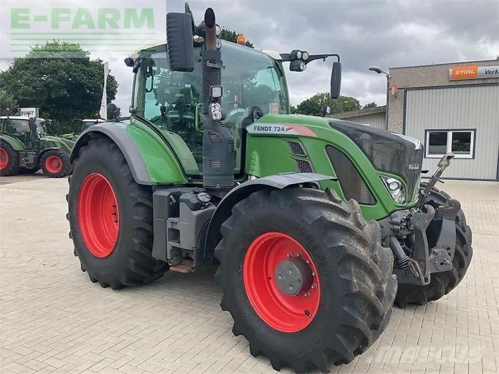 Fendt 724 vario s4 Tractoare