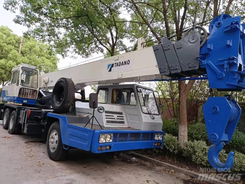 Tadano TL300E Macara pentru orice teren