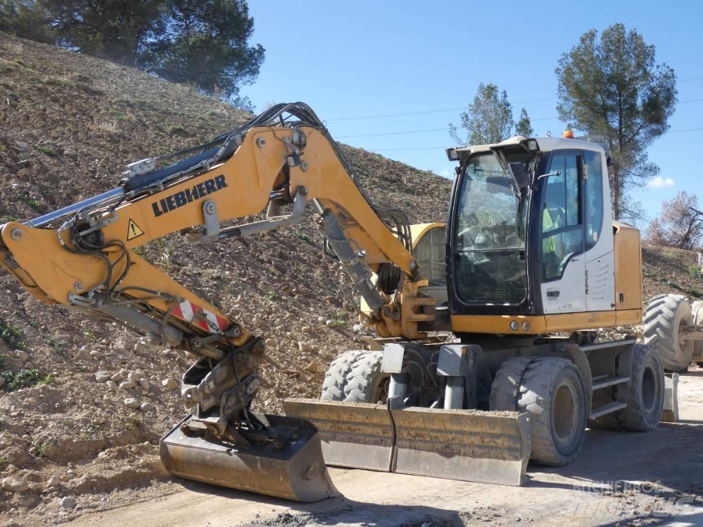 Liebherr A 912 Excavatoare cu roti