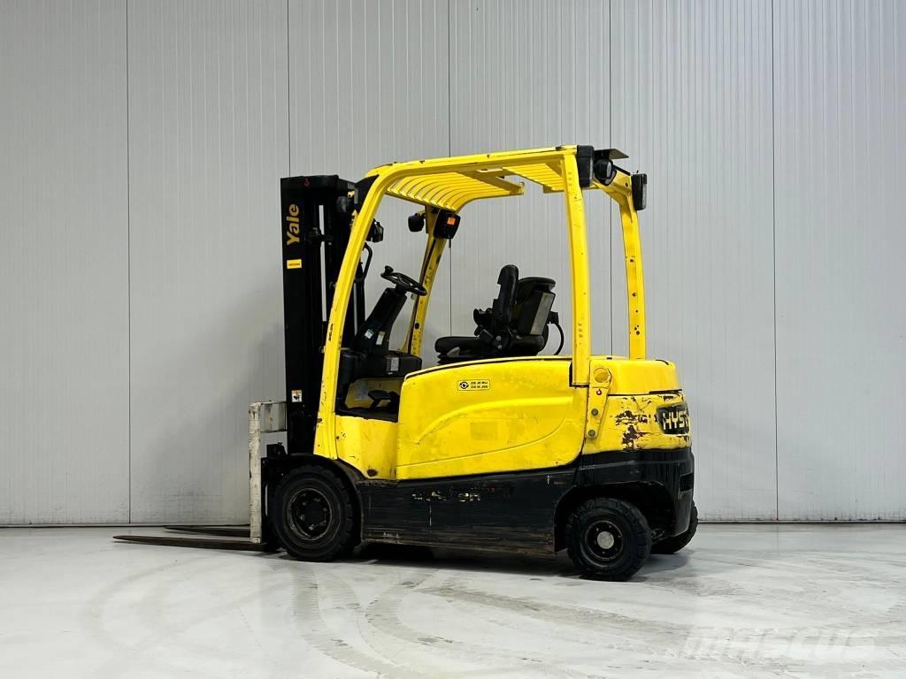 Hyster J3.0XN Stivuitor electric