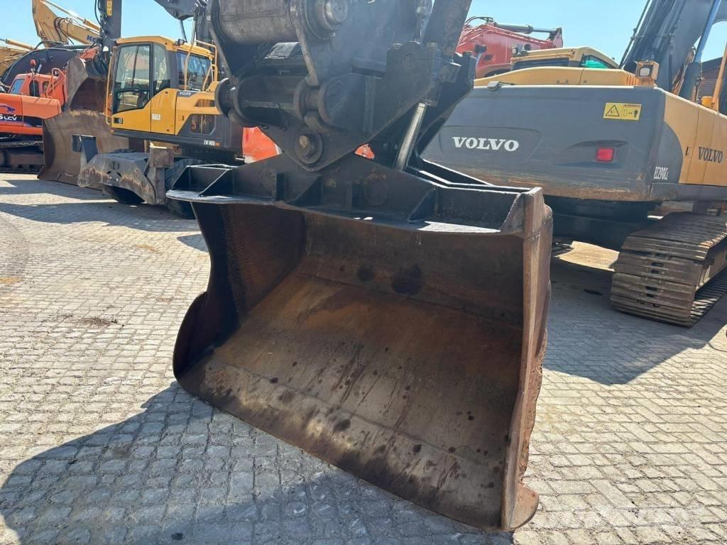 Volvo EC 240 C L Excavatoare pe șenile
