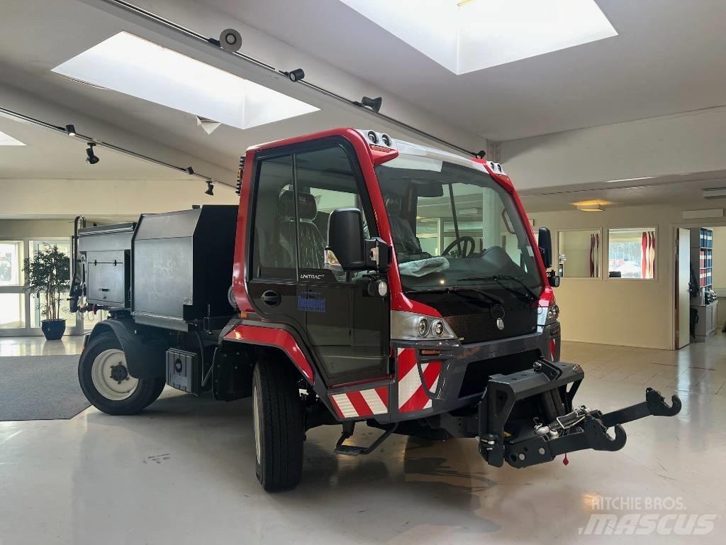 Lindner Unitrac 122 Tractoare