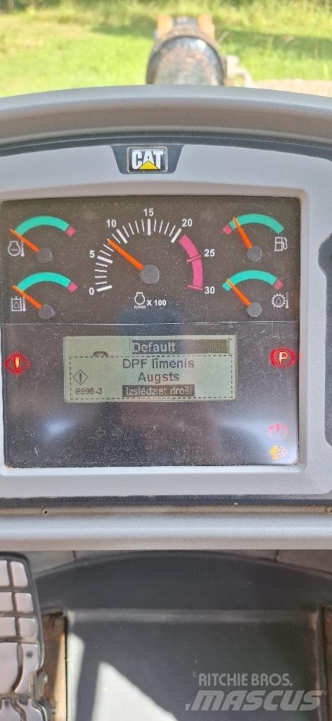 CAT 966 KXE Incarcator pe pneuri