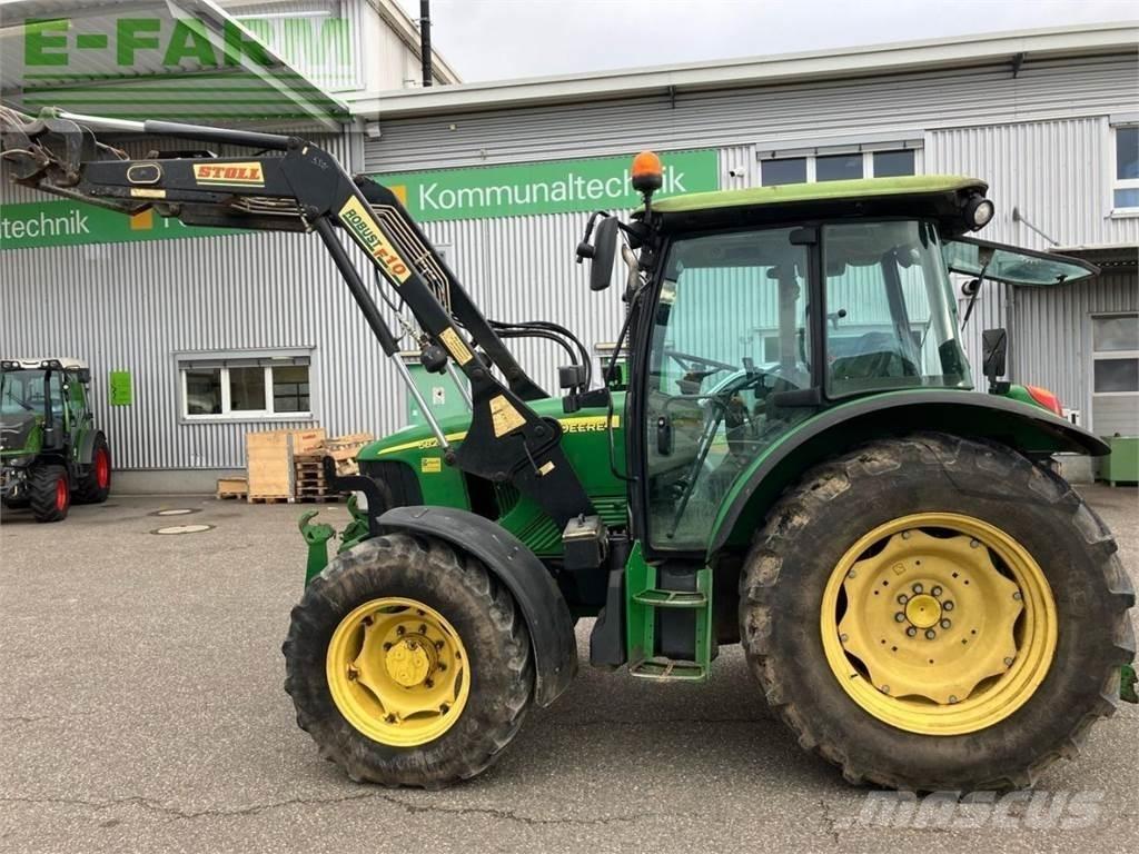 John Deere 5820 Tractoare