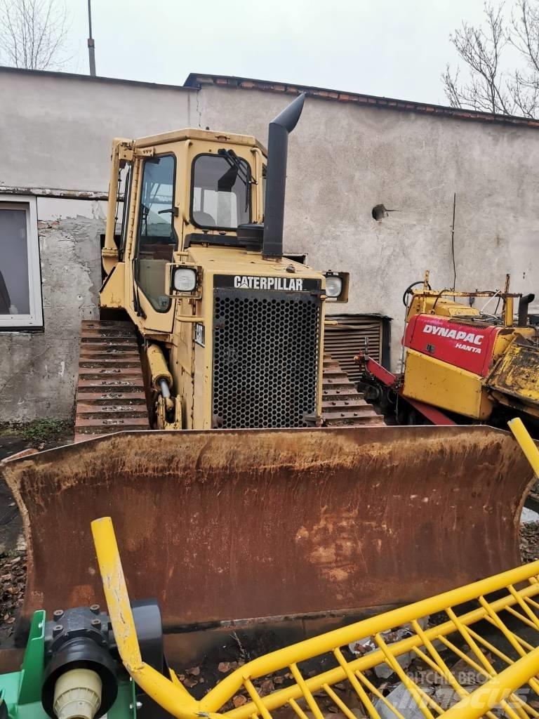 CAT D 4 H Buldozere pe senile