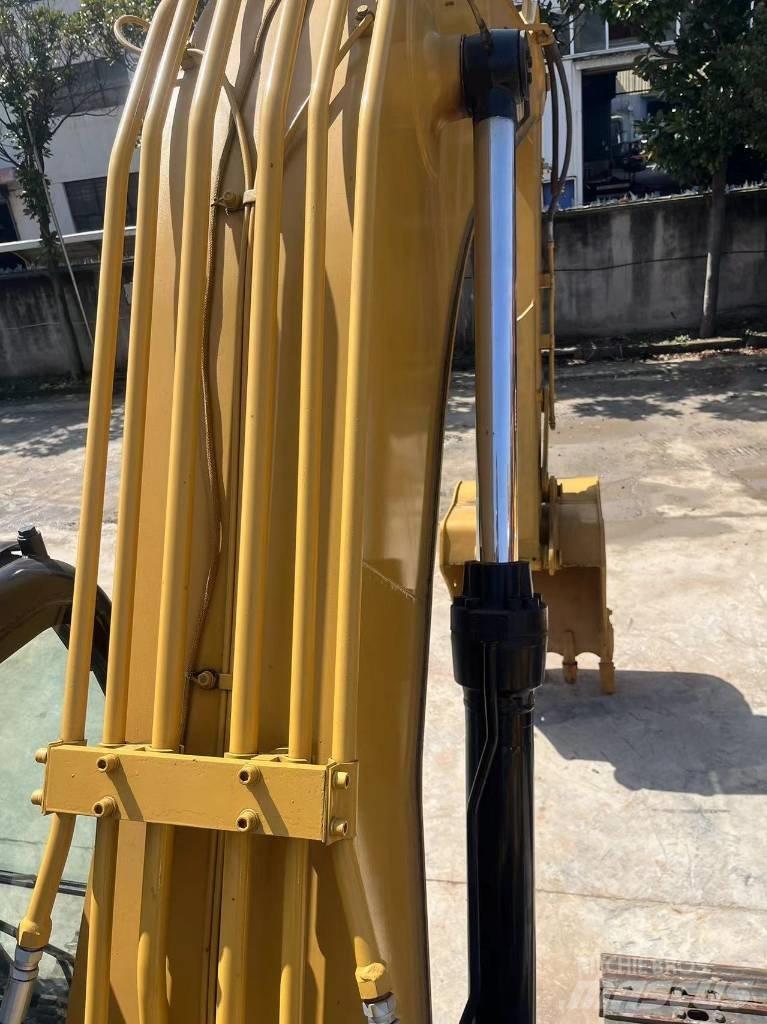 CAT 315 D2 Excavatoare pe șenile
