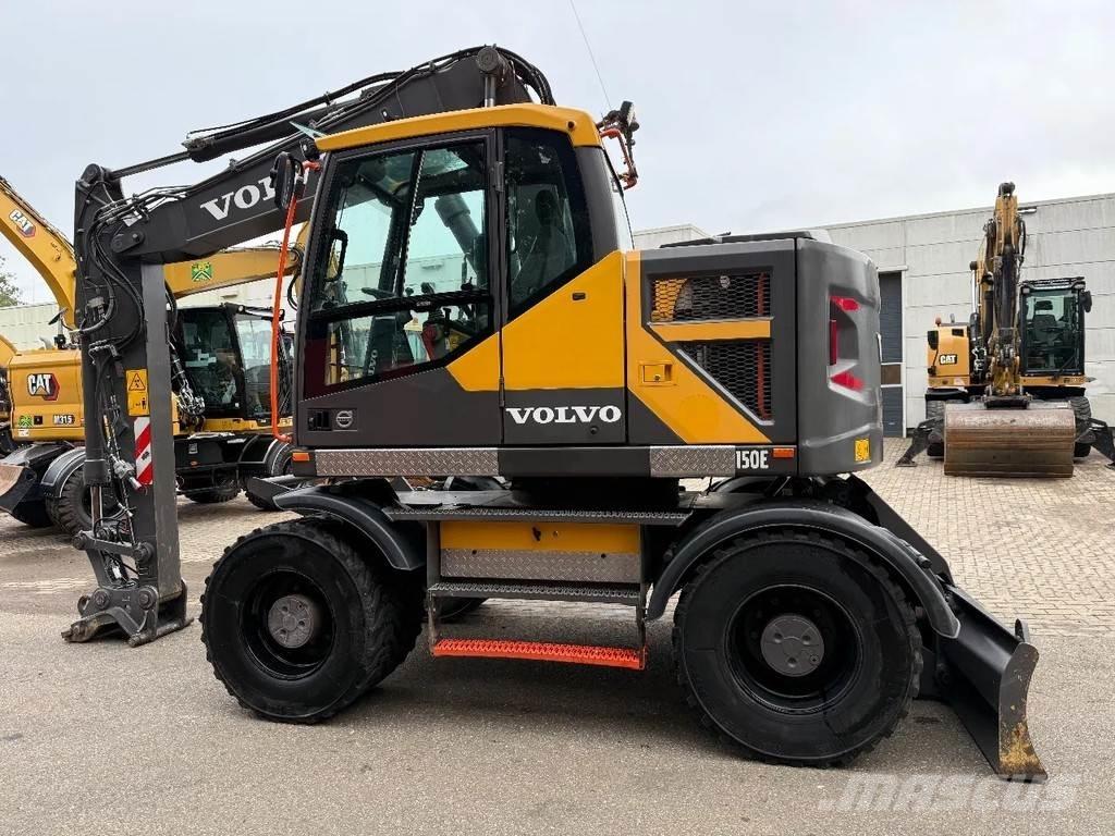 Volvo EW150 Excavatoare cu roti