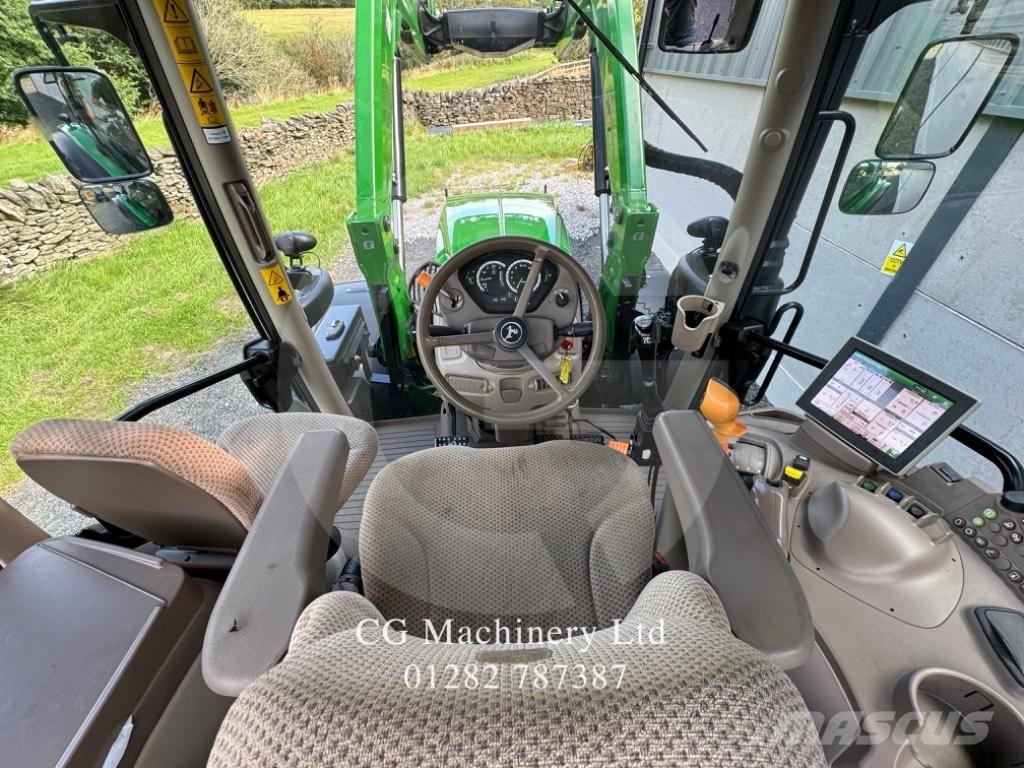 John Deere 6130 R Tractoare