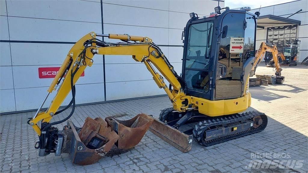 Komatsu PC24MR-5 Excavatoare cu roti