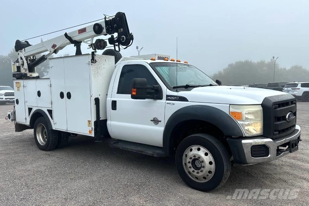 Ford F 550 XL SD Macarele