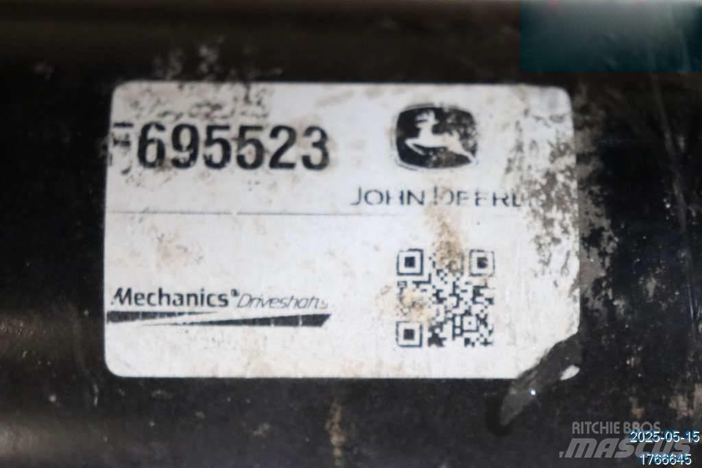 John Deere 1510G Transportoare