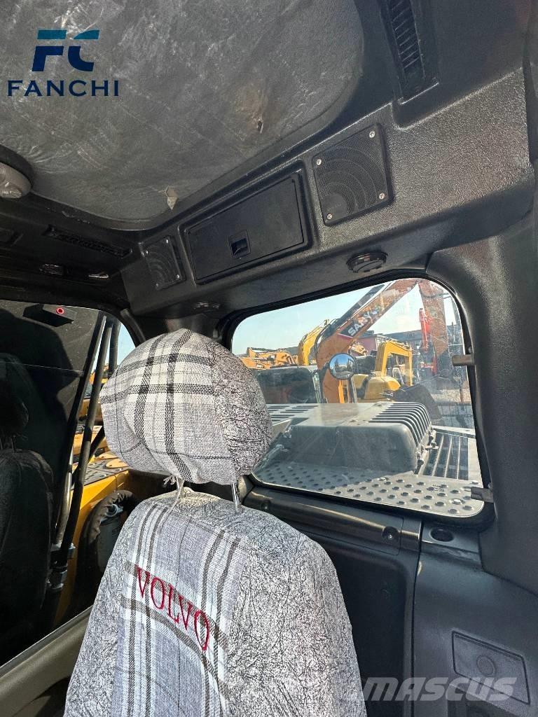 Volvo EC140 Excavatoare pe șenile
