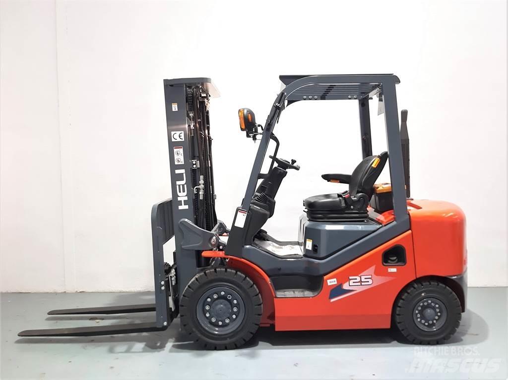 Heli CPCD25 XC26H Stivuitor diesel