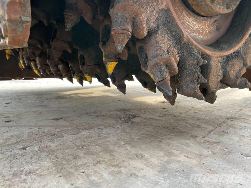 Wirtgen W 210 Utilaje asfalt cu freze reci