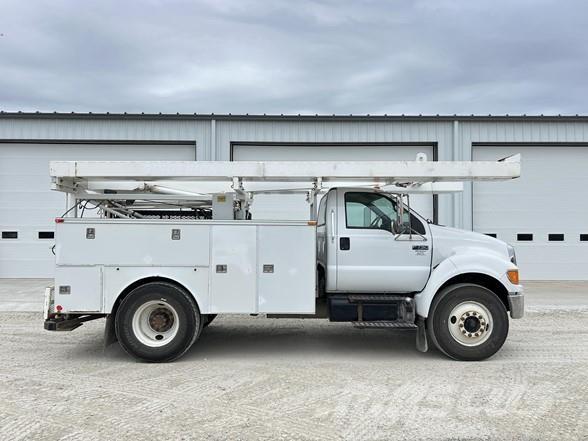 Ford F750 SD Utilaje construcții - Altele
