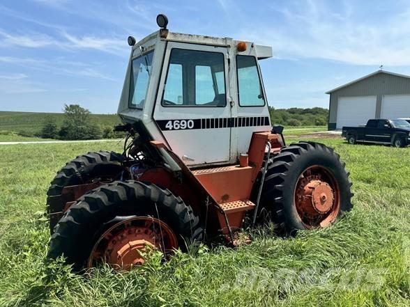 J I Case 4690 Tractoare