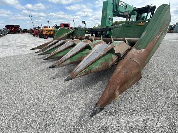 John Deere 643 Combine capete pentru culegatoare