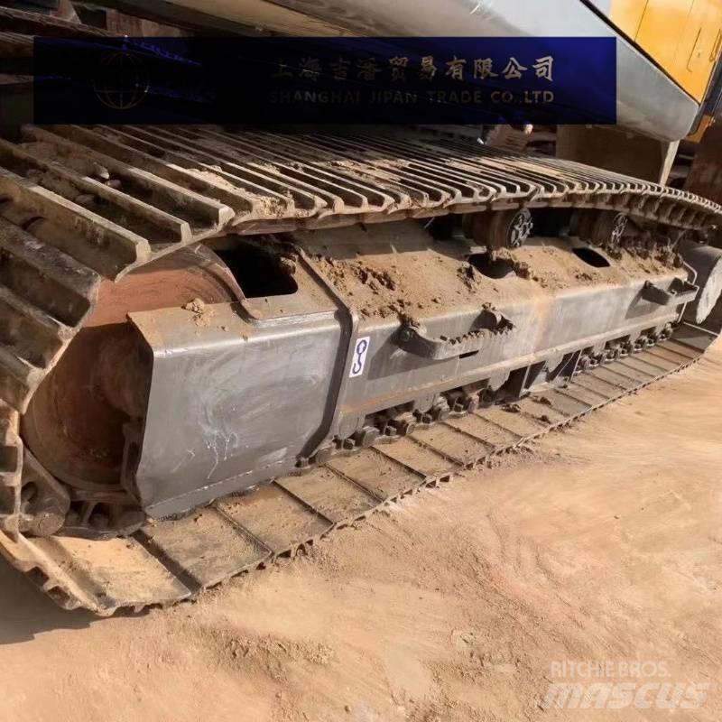 Volvo EC 200 Excavatoare pe șenile
