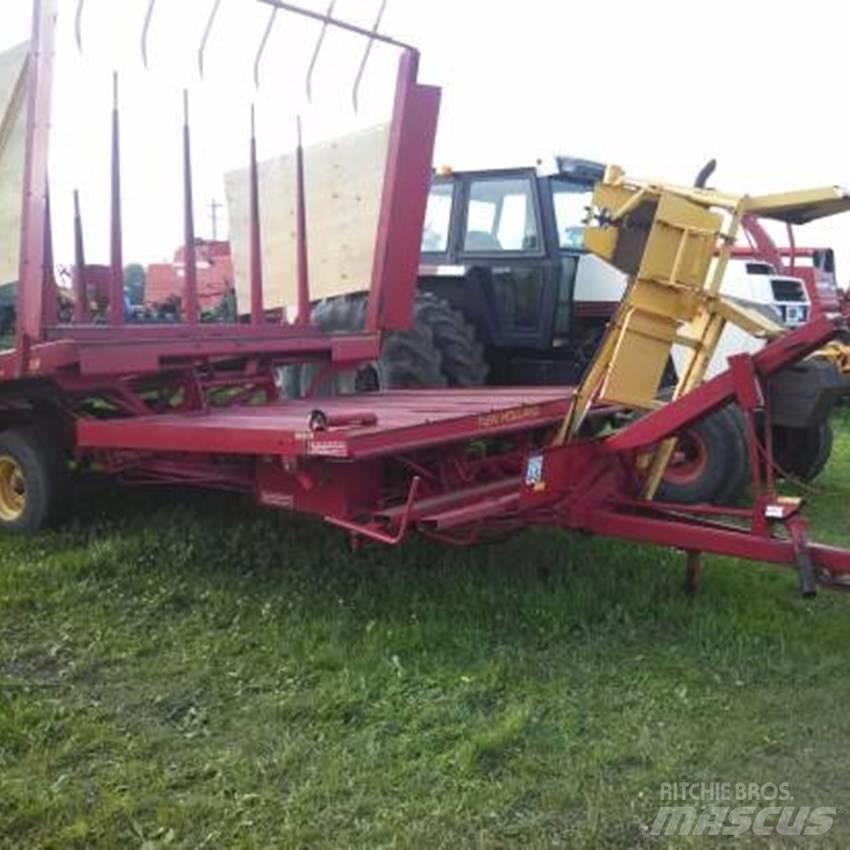 New Holland 1033 Alte echipamente pentru nutret