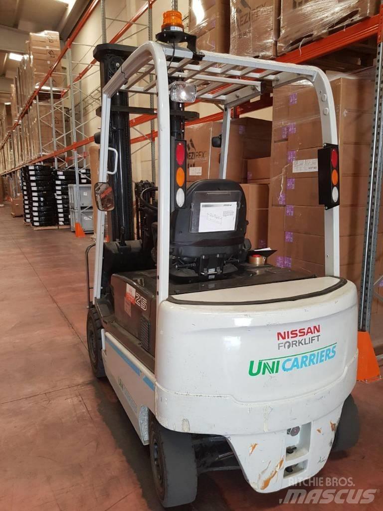 Unicarriers 1Q2L25Q Stivuitor electric