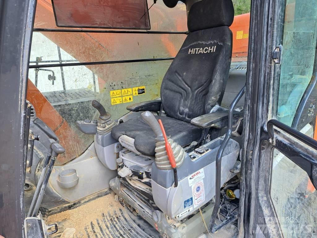Hitachi ZX670ICH-5B Excavatoare pe șenile

