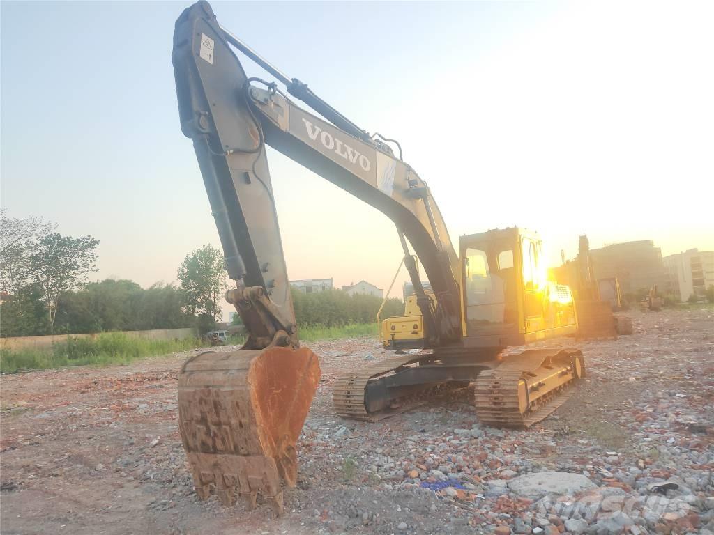 Volvo EC 210 B LC Excavatoare pe șenile
