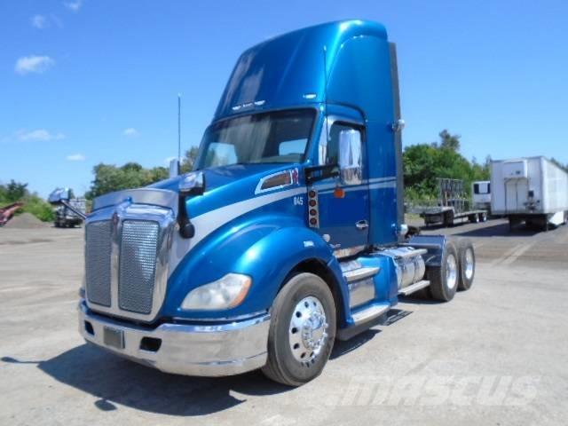 Kenworth T 680 Autotractoare