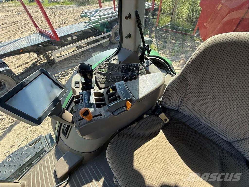John Deere 7230R Tractoare
