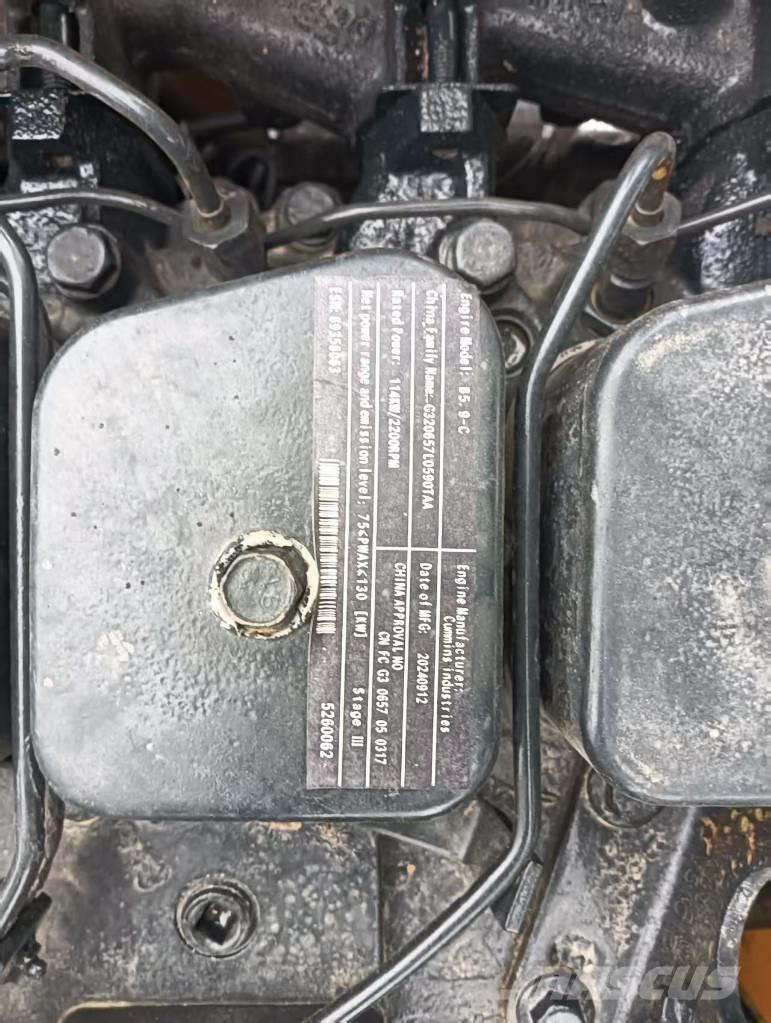 Hyundai 220 LC-9S Excavatoare pe șenile
