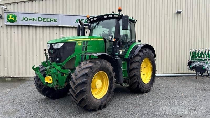 John Deere 6230 R Tractoare