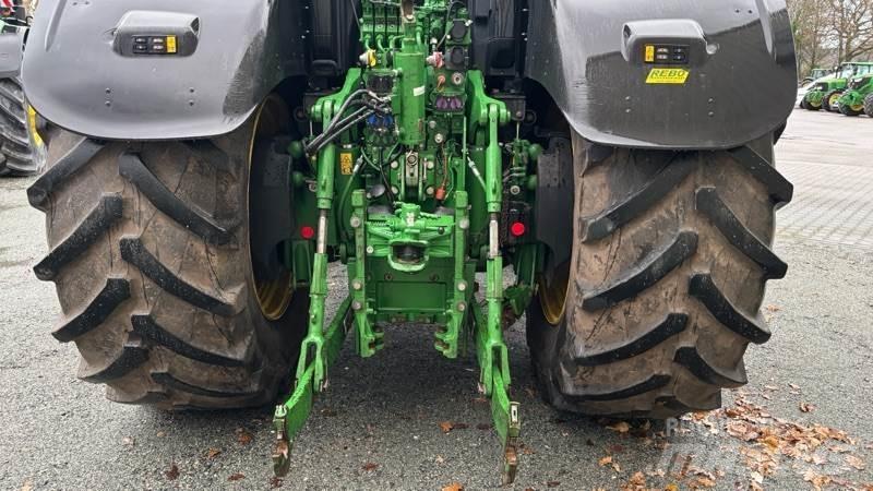 John Deere 6230 R Tractoare