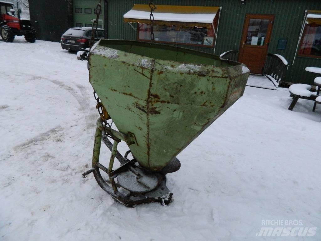  Kromag AM Împrastierea mineralelor