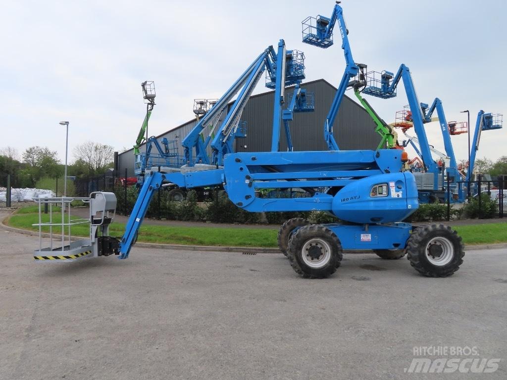Manitou 180 ATJ Nacele cu brat articulat