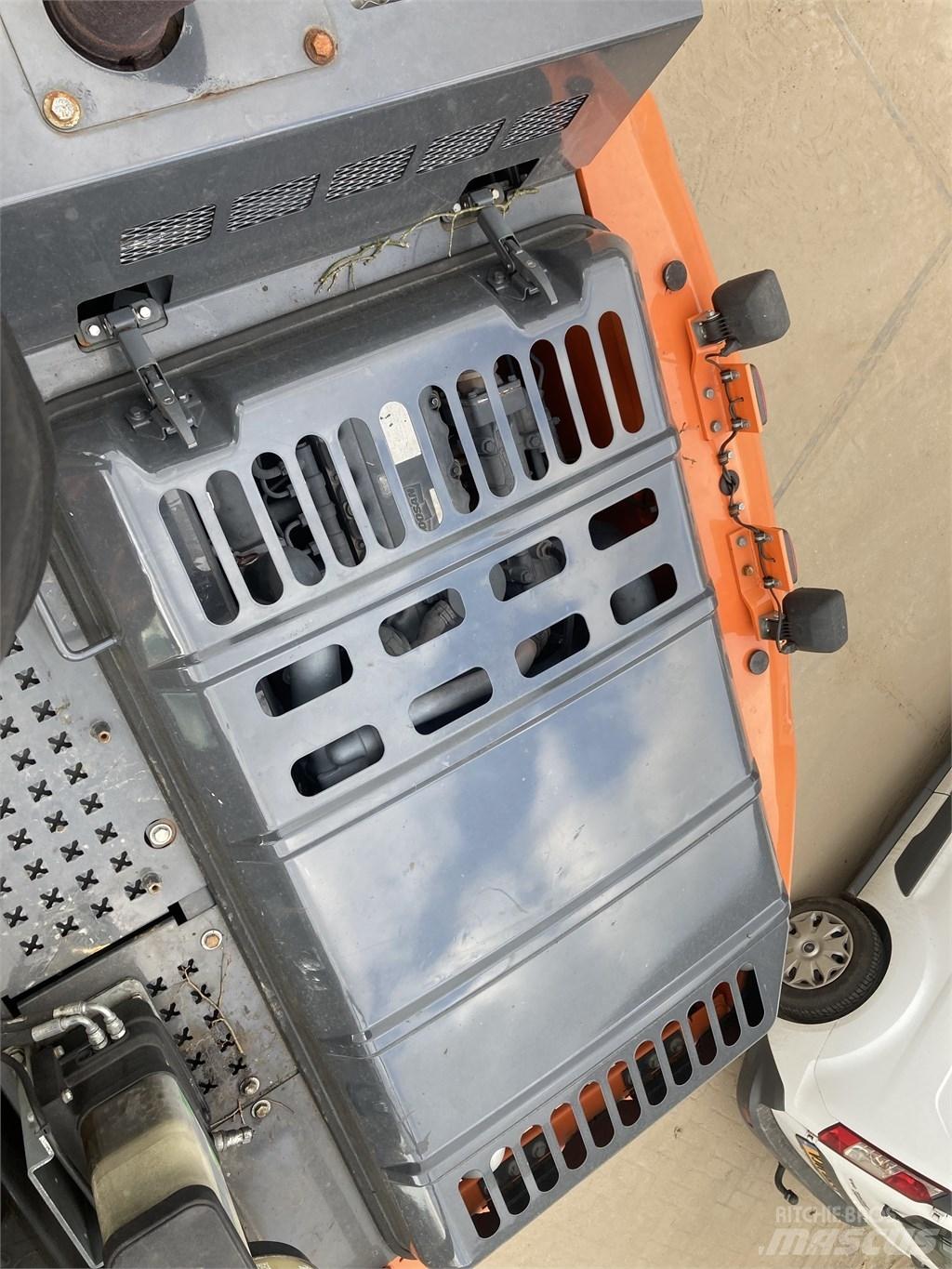 Doosan DX 170-5 W Excavatoare cu roti