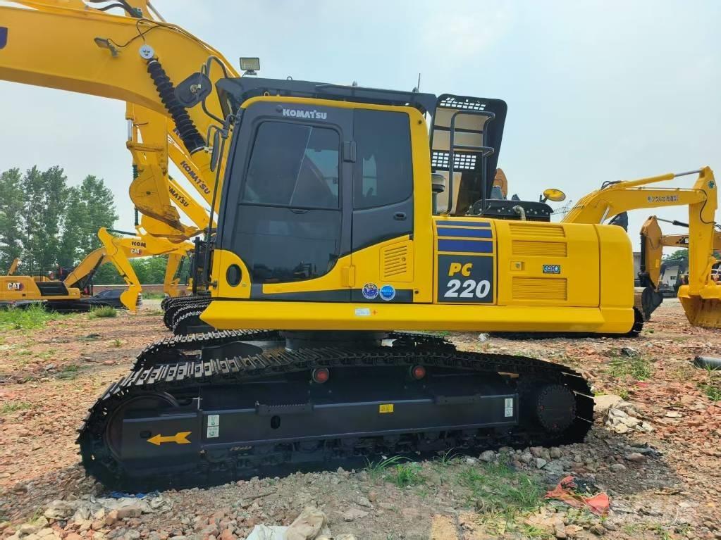 Komatsu PC 220-8 Excavatoare pe șenile
