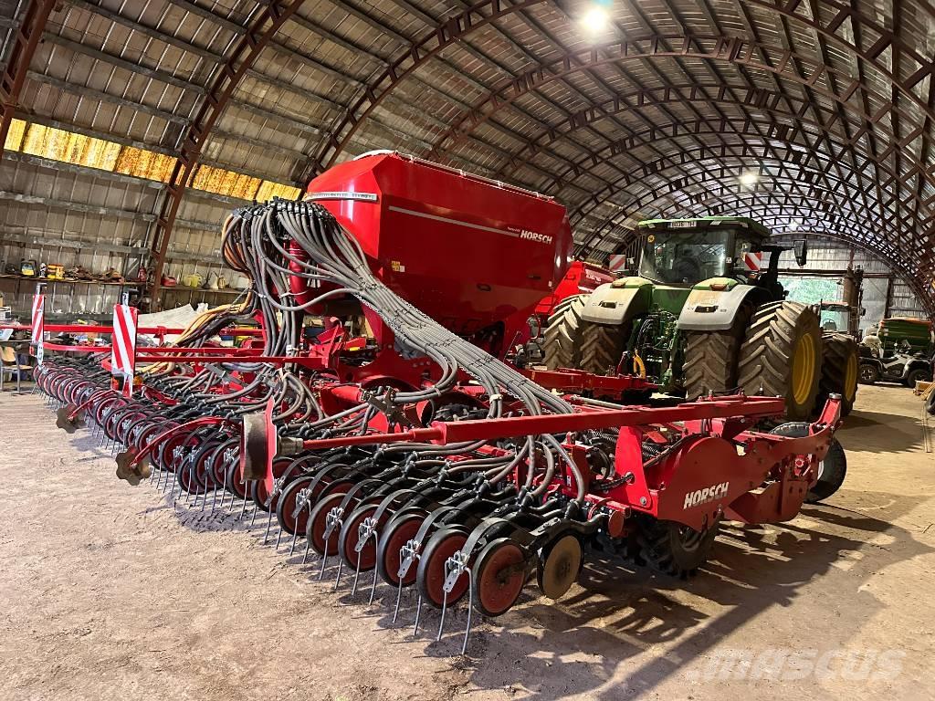 Horsch Pronto 8 DC Perforatoare