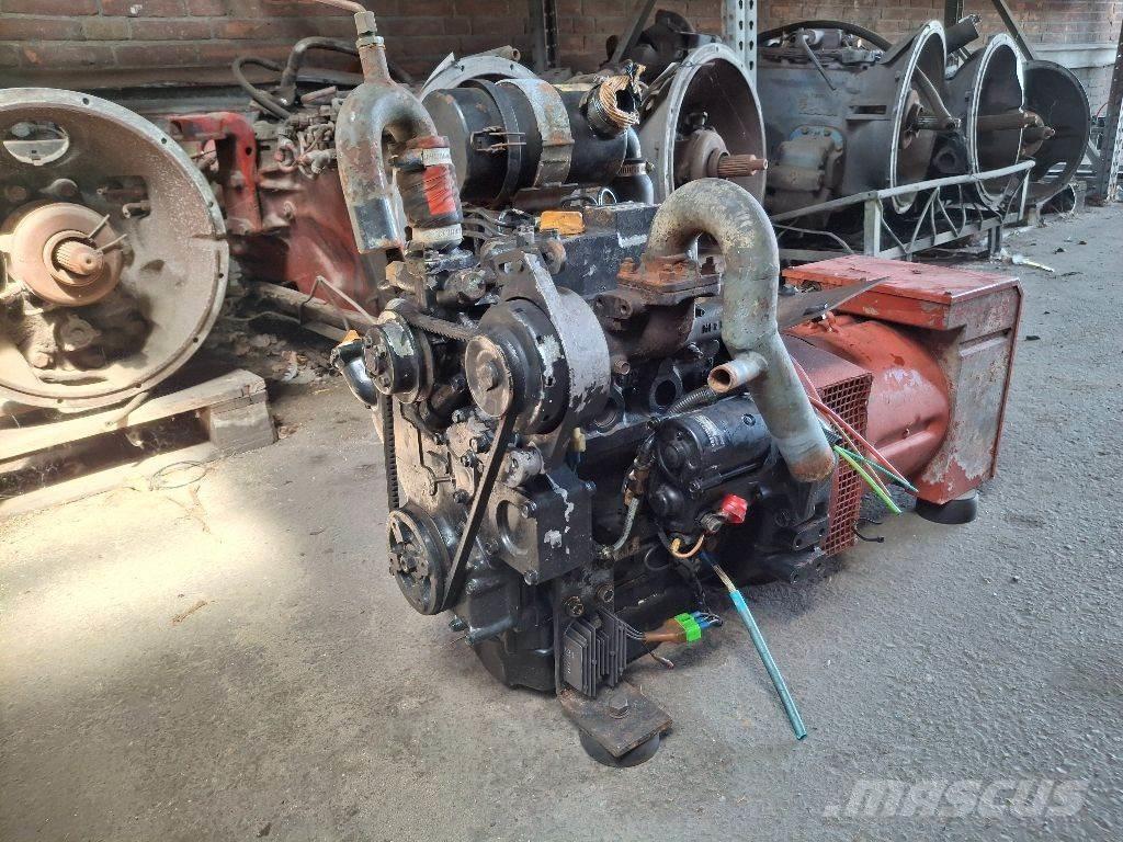 Komatsu 3D72-F2HA Motoare