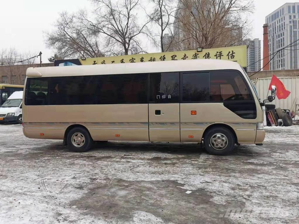 Toyota Coaster Bus Mini autobuze