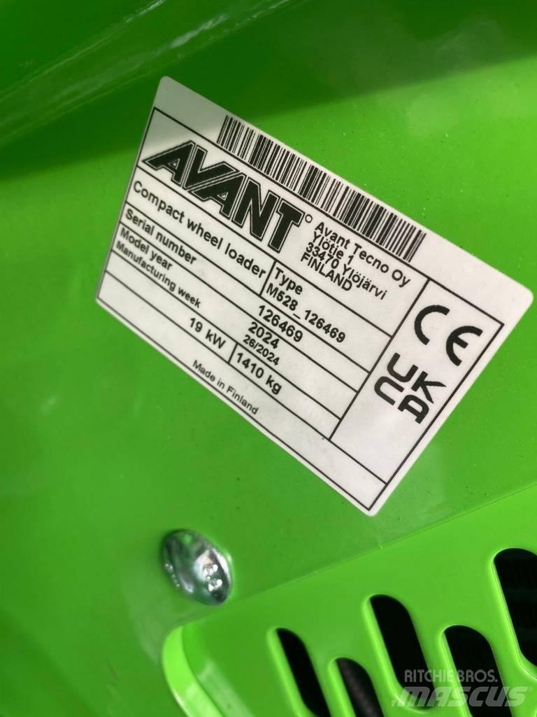 Avant 528 Utilaje întreţinere terenuri - Altele