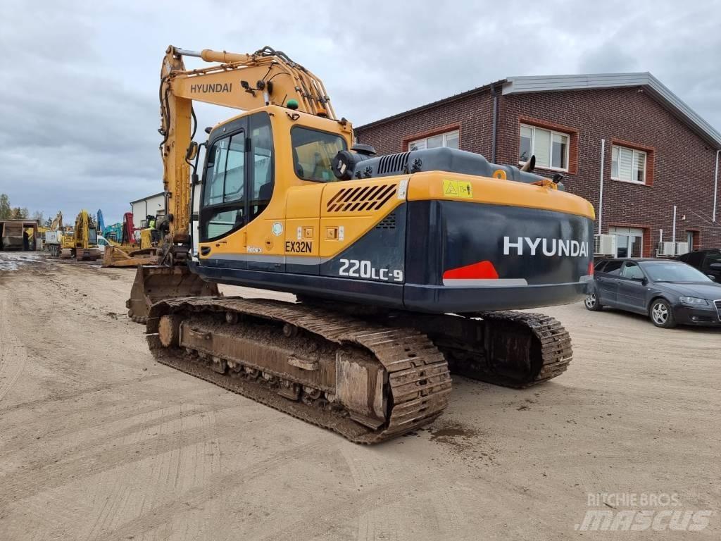 Hyundai R 220 LC-9 A Excavatoare pe șenile
