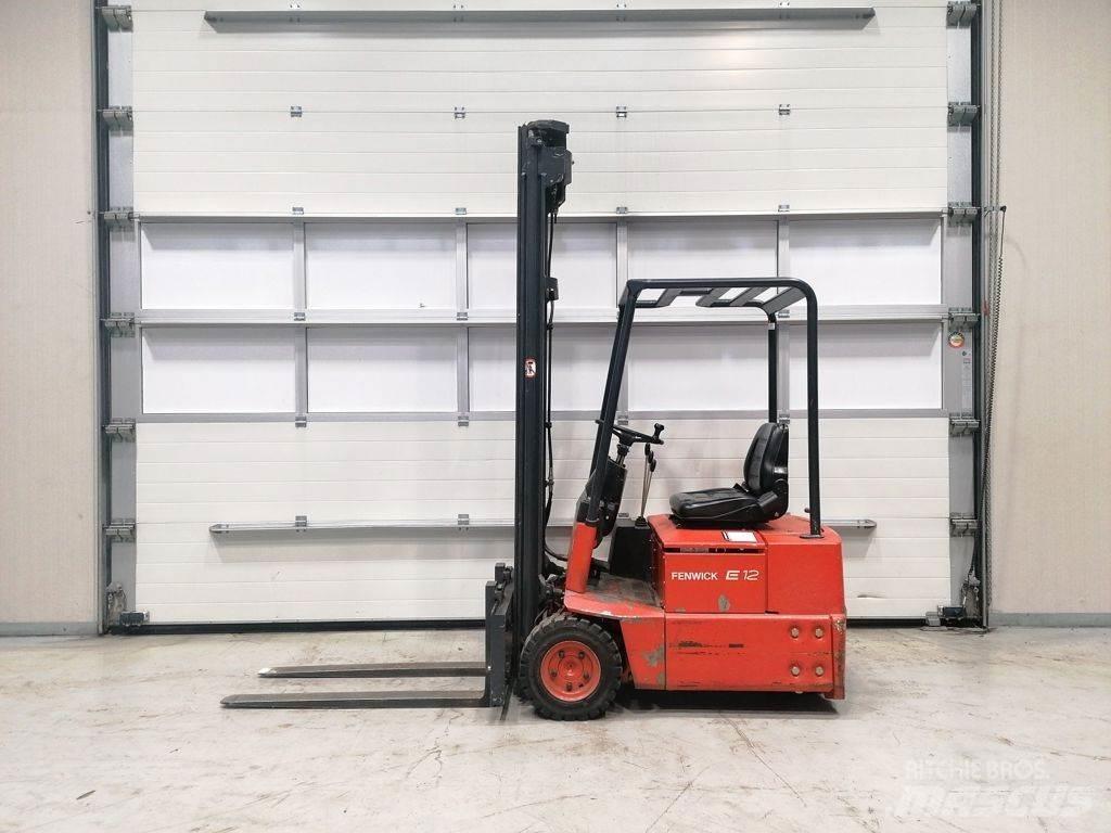 Linde E12 Stivuitor electric