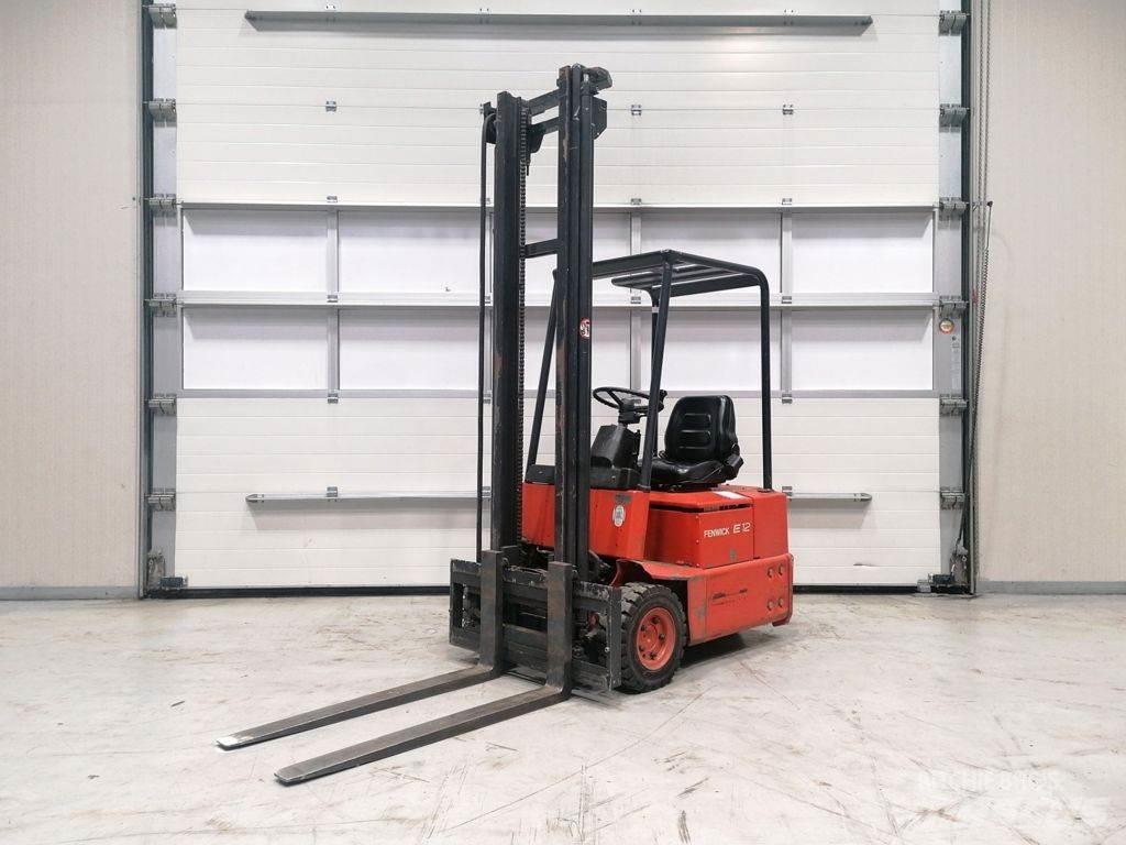 Linde E12 Stivuitor electric