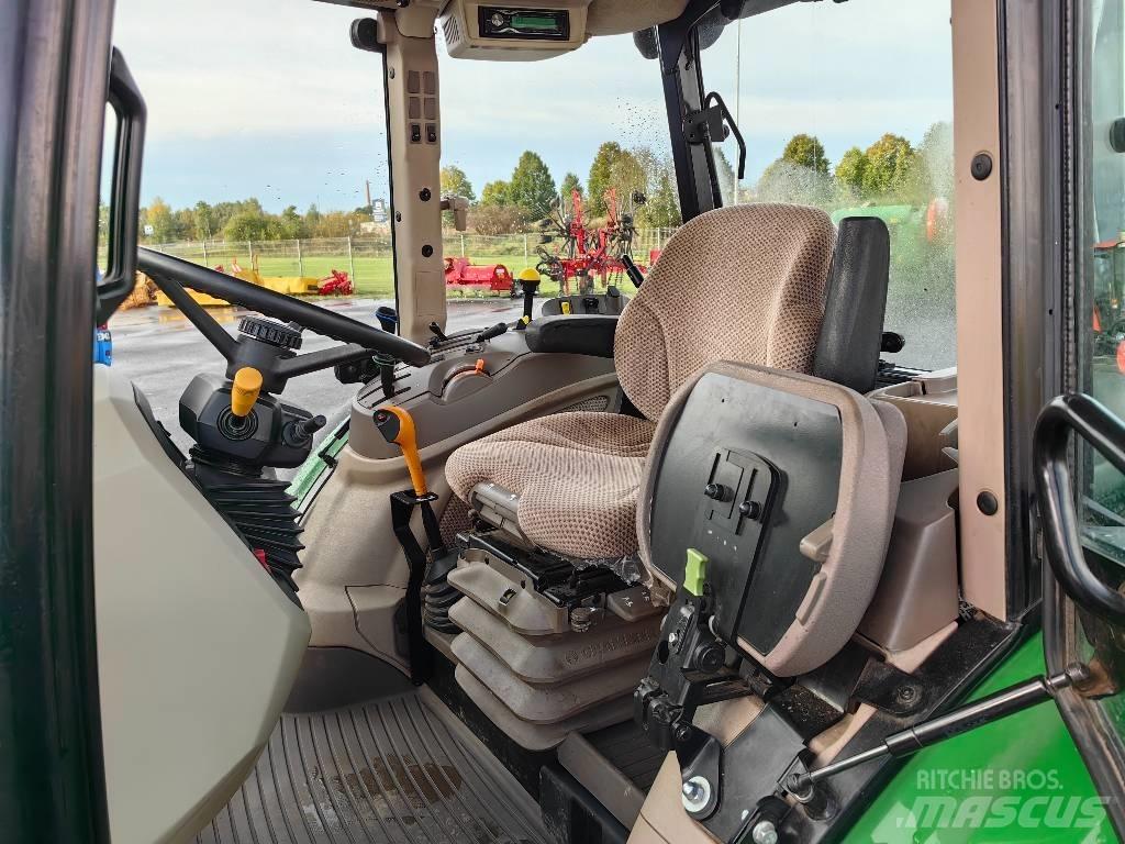 John Deere 5100 M Tractoare