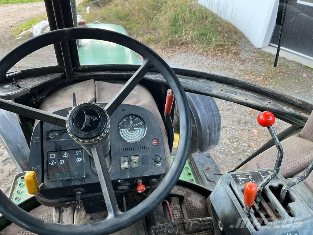 John Deere 2040 S Tractoare