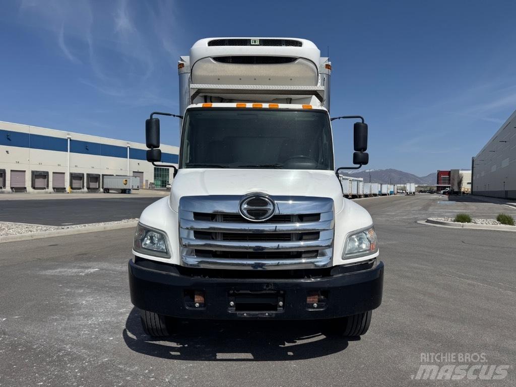 Hino 268 T Camion cu control de temperatura