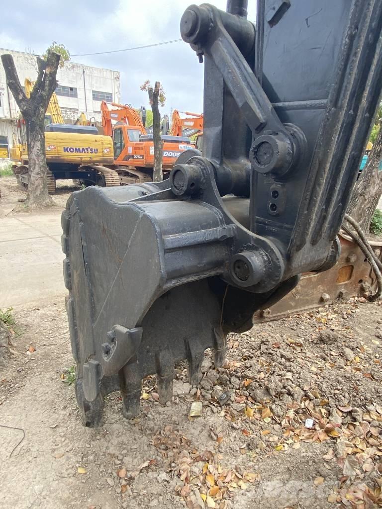 Volvo EC 140 DL Excavatoare pe șenile

