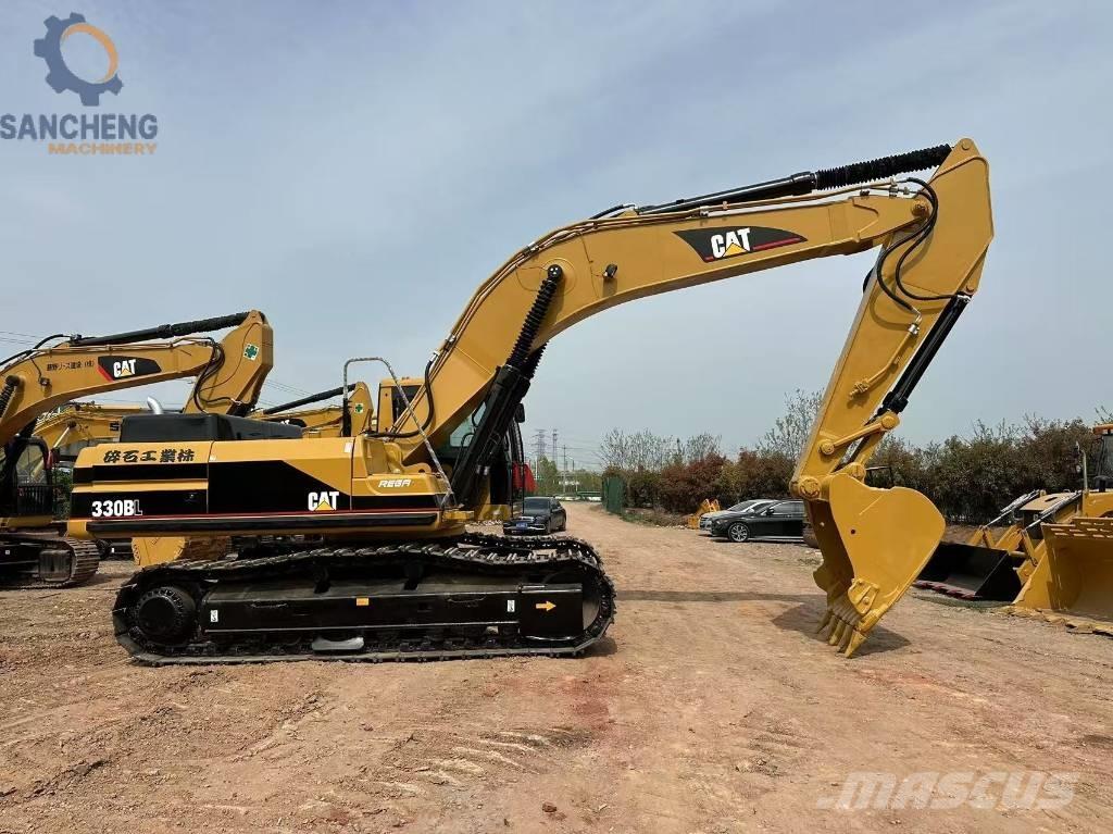 CAT 330 B Excavatoare pe șenile
