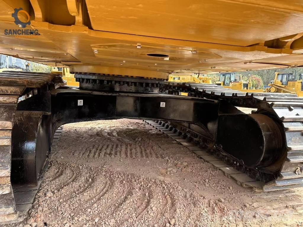 CAT 330 B Excavatoare pe șenile
